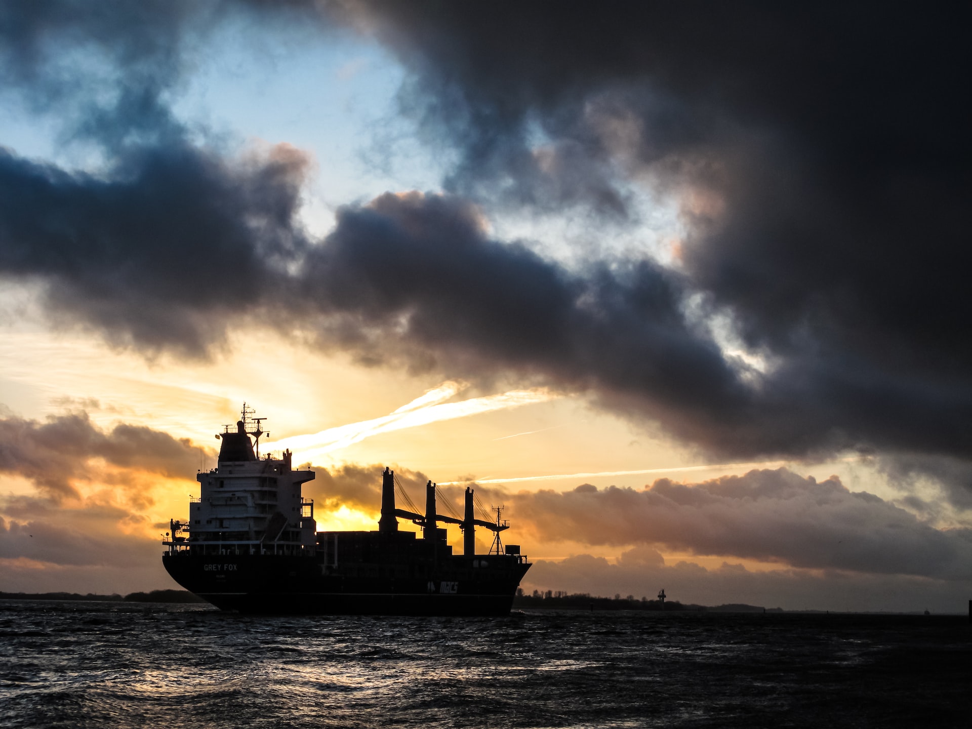 IoT-Enhanced Smart Ports Overcome Global Shipping Obstacles